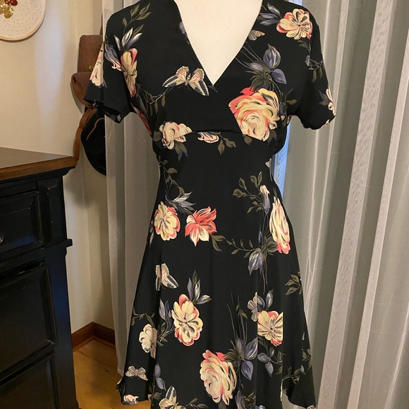 Vintage Dresses & Skirts - Vintage 90’s satin floral butterfly mini babydoll dress